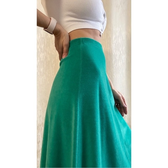Vintage “Regency” midi green skirt, A-line - Picture 2 of 7